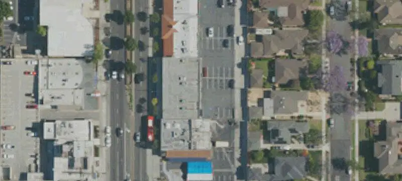 Multi-Tenant Retail Property
