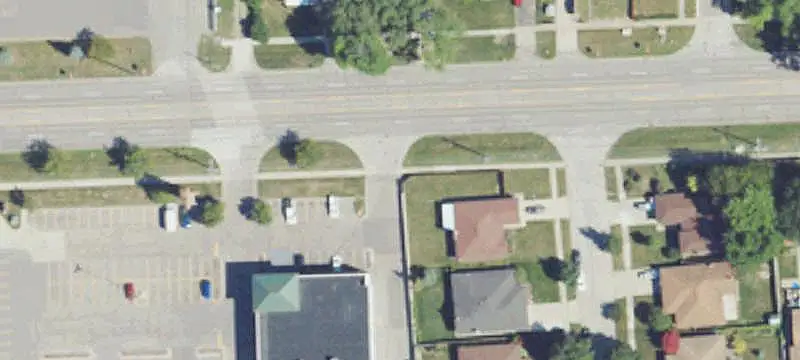 Signalized-Corner Shopping Center