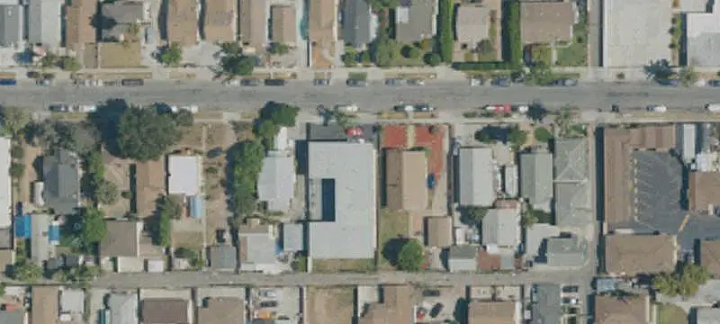 8-Unit Apartment Building