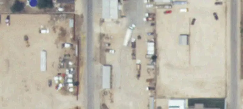 Industrial Flex Facility with Secured Yard