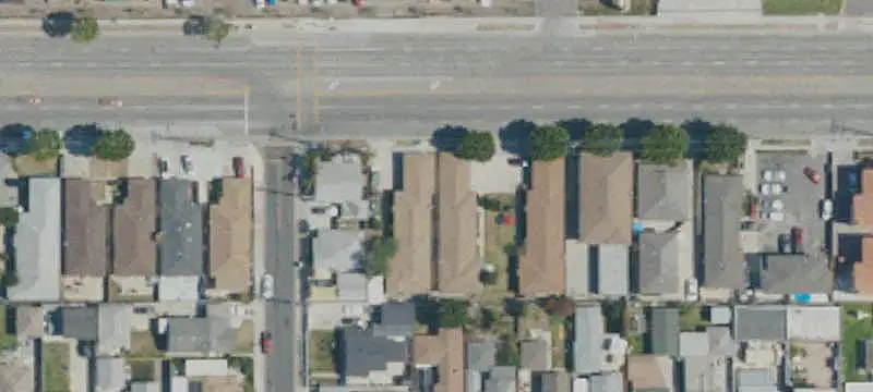 Tenant-Occupied 3-Unit Triplex