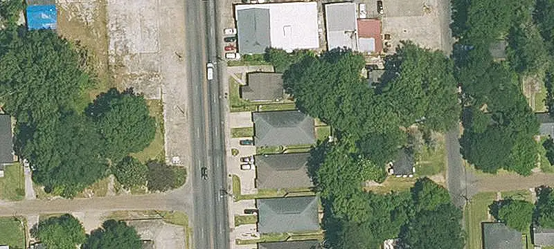Eight-Unit Single-Story Apartment Property