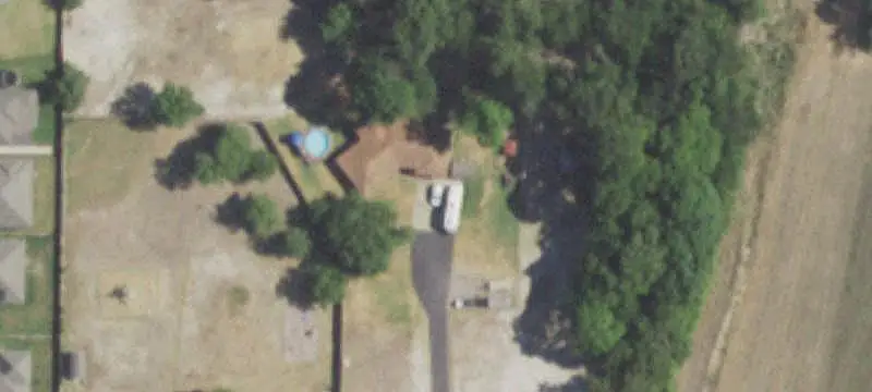 Commercial Land with Existing Structure