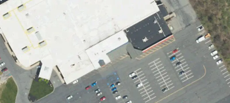 Auto Shop with Highway Zoning