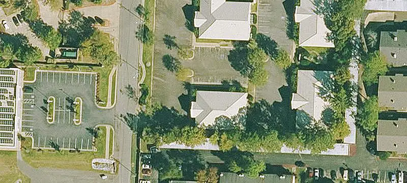 Multi-Tenant Mixed-Use Property