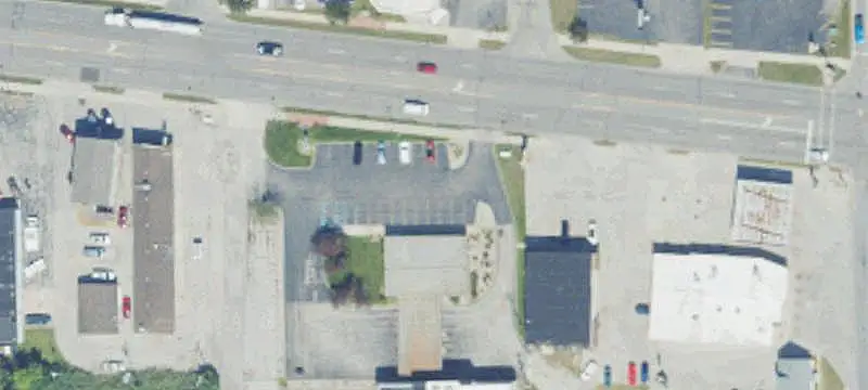 3-Suite Mixed-Use Property