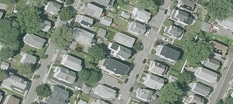 Two-Unit Duplex with Flexible Layouts