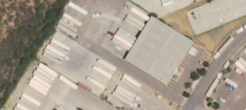 Cross-Dock Industrial Warehouse