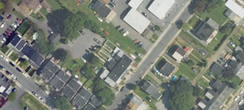 18-Space Parking Lot