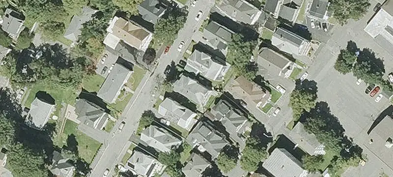 Duplex with Third-Floor Space