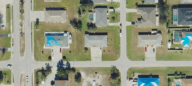 Corner-Lot Duplex