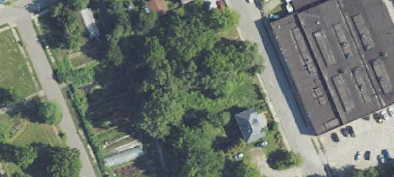 Vacant Commercial Land