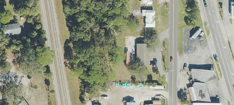 Flex Facility with Fenced Yard