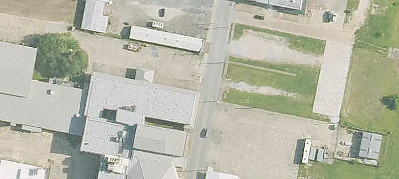 Large-Footprint Office Space