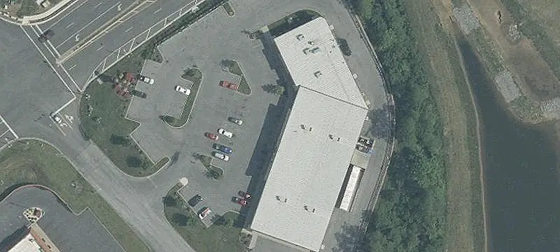 Fully Occupied Shopping Center