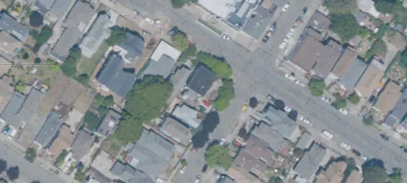 Victorian Duplex with Gated Yard