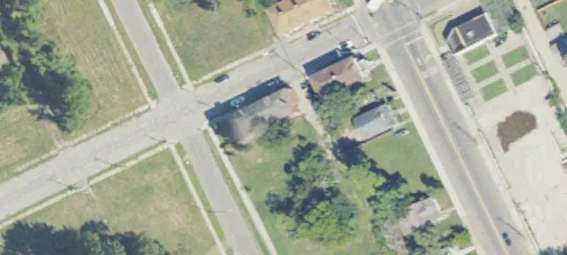 9-Unit Apartment Building