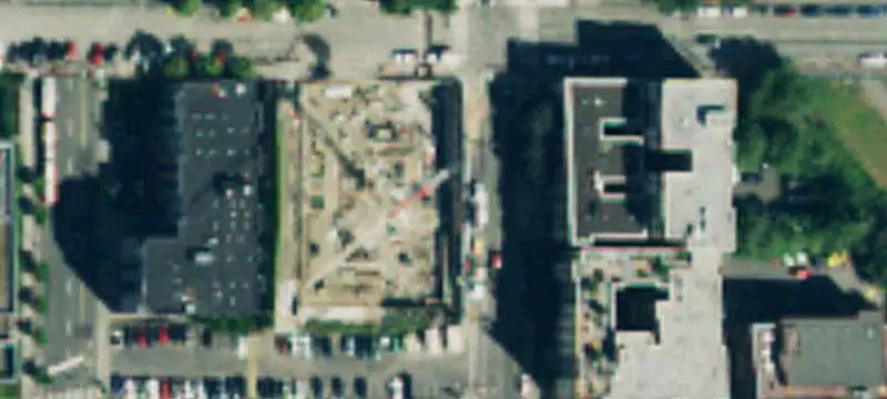 10-Unit Apartment Building