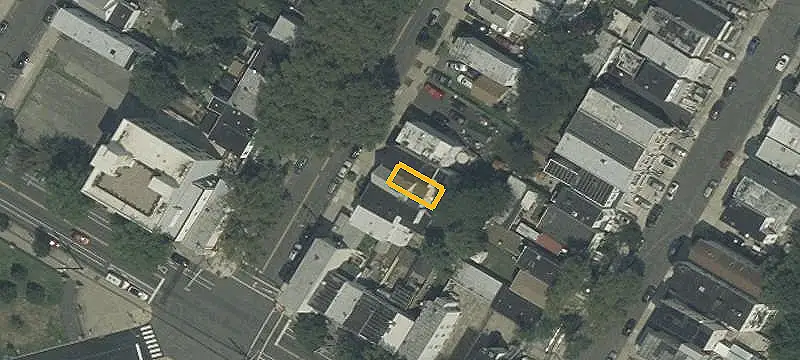 Multi-Level Residential Income Property