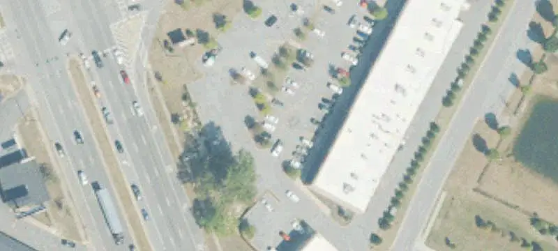 Retail Suite in Walmart-Anchored Center