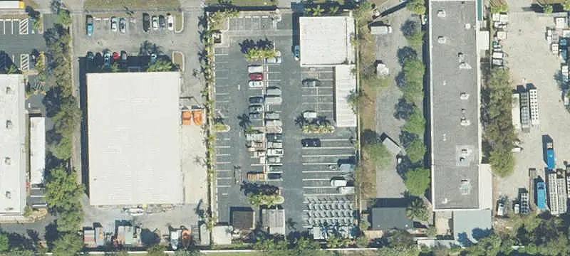 Flex Property with Seven Storage Bays