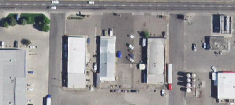 Sherwin Williams Storefront Property