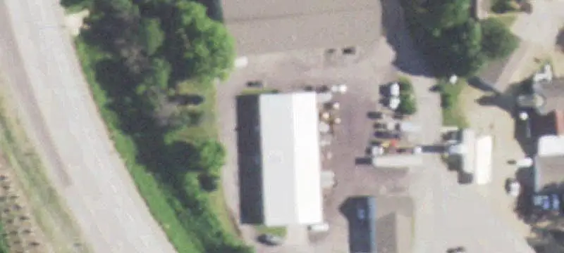 Drive-Through Warehouse Bay