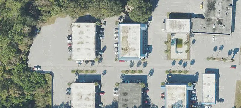 Freestanding Retail Building