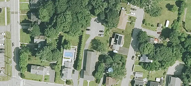 6-Unit Townhouse-Style Apartment Building