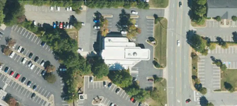 Single-Tenant Medical Office Building
