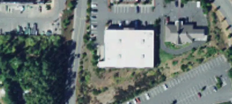 Single-Tenant Storefront Property