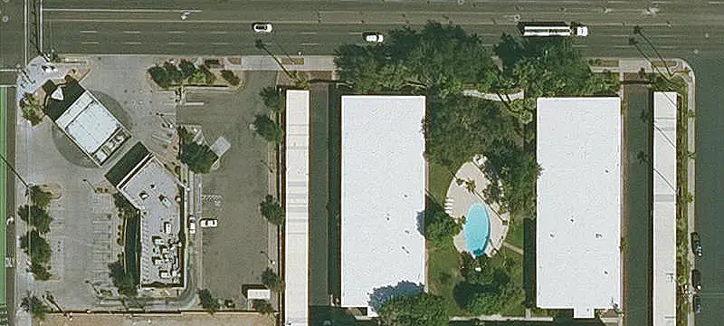 Ground-Level Residential Income Unit