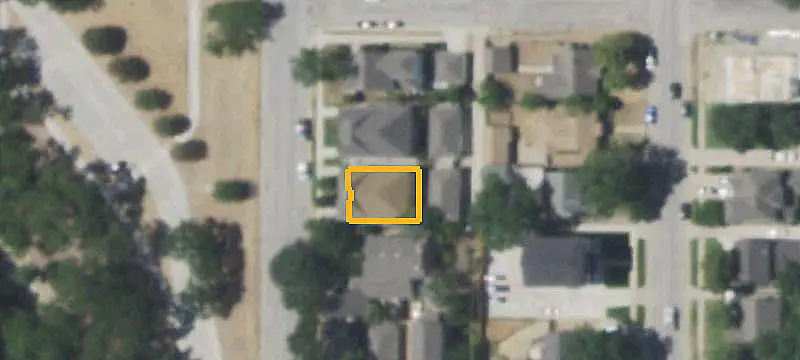 Duplex With Private Entrances
