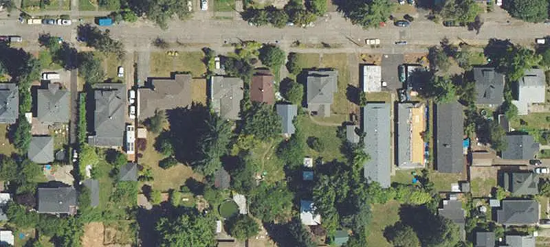 3-Unit Detached Cottage Property