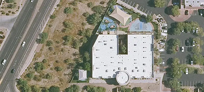 Single-Story Retail Building