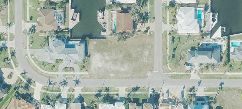 Land