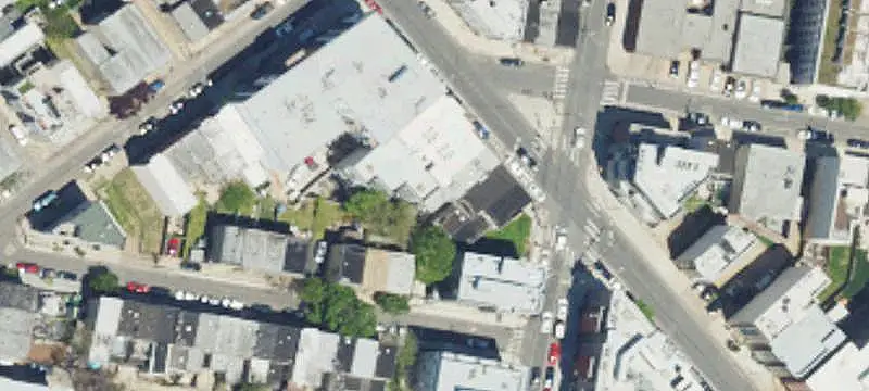 4-Unit Mixed-Use Property