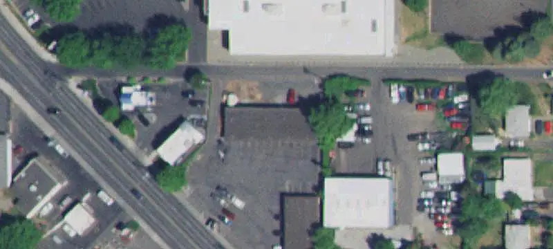 End-Suite Retail Space