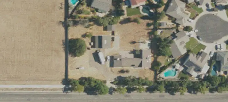 12-Unit Apartment Building