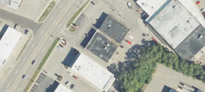 Multi-Tenant Retail Center