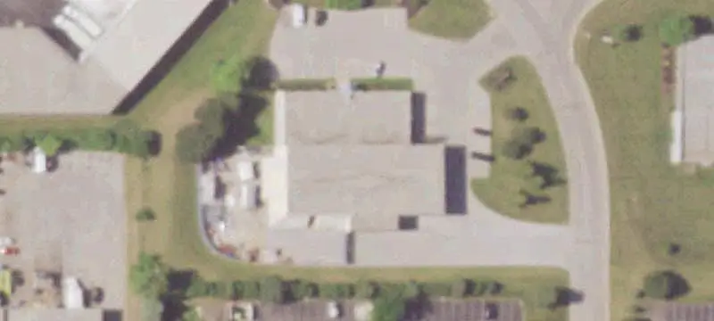 Flex Space with Warehouse Door
