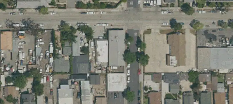 Flex Space with Fenced Yard