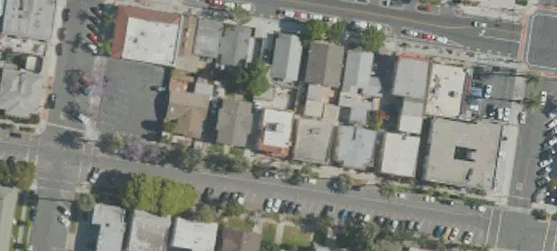 Duplex with Balcony