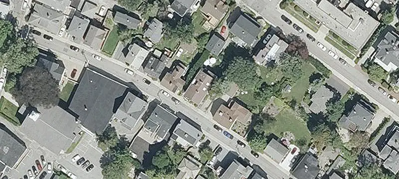 Historic Duplex with Garden