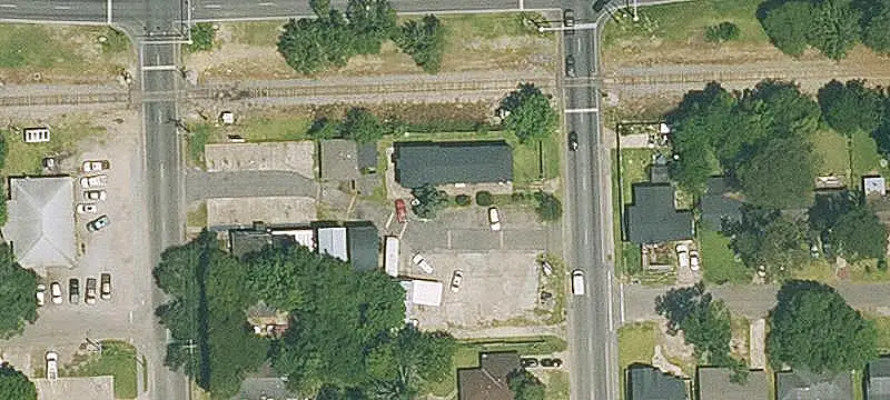 Freestanding Restaurant Building