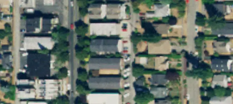 Six-Unit Townhouse-Style Apartment Building