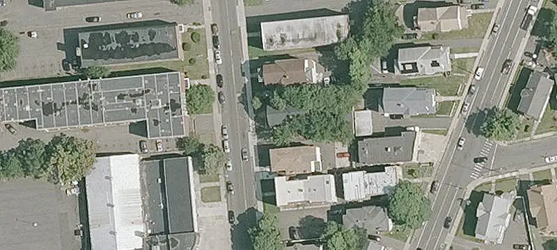 Triplex with Garage
