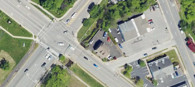 Specialty Property with Parking Lot