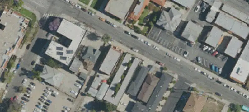Six-Unit Student Housing Building