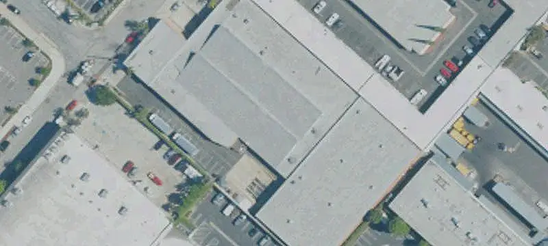Warehouse with Loading Well